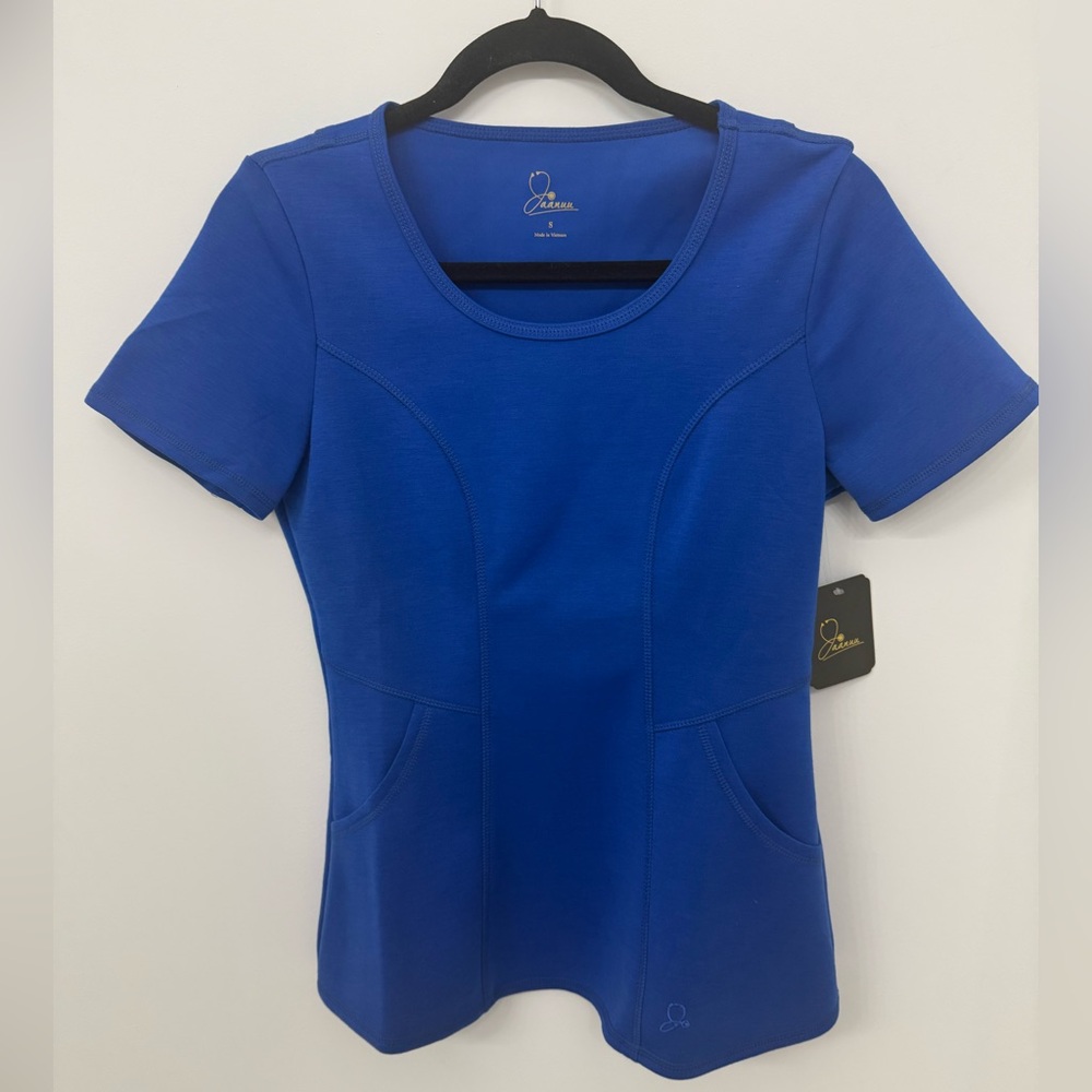 Jaanuu Women's Blue Short Sleeve Top
